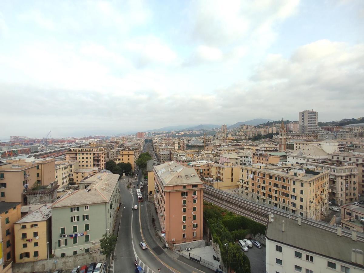 Genova Business Homes Екстериор снимка