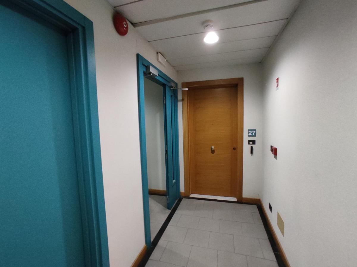 Genova Business Homes Екстериор снимка