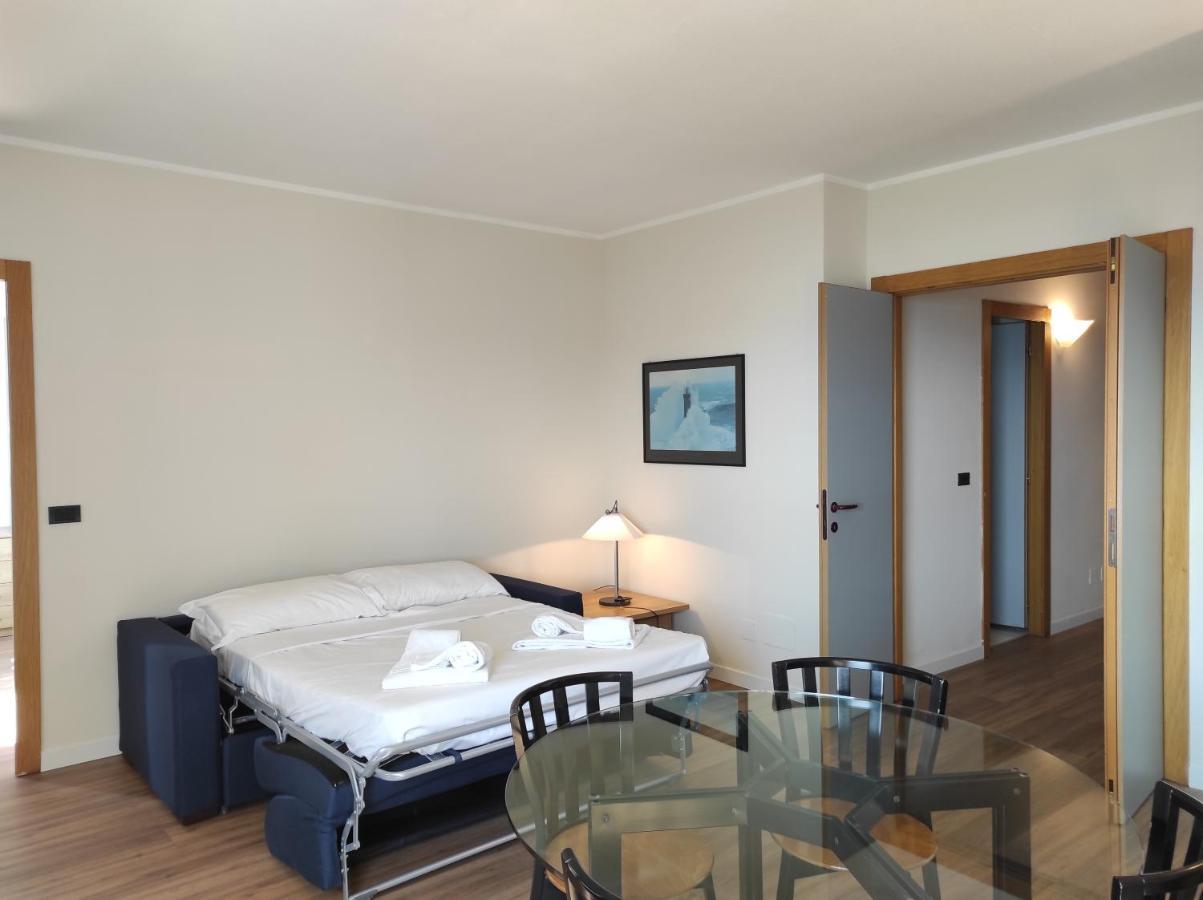 Genova Business Homes Екстериор снимка